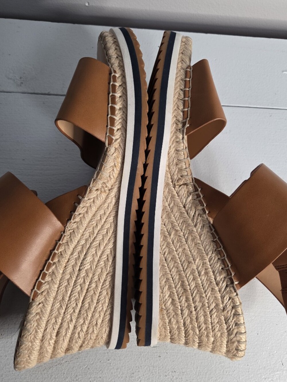 Tommy Hilfiger Wedge Sandals Size 11 - Picture 1 of 11